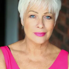 Photo star :  Denise Welch