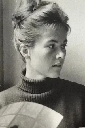  Mirella Ricciardi
