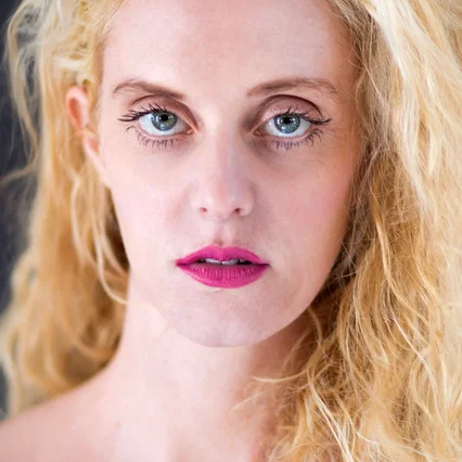  Lydia Hourihan