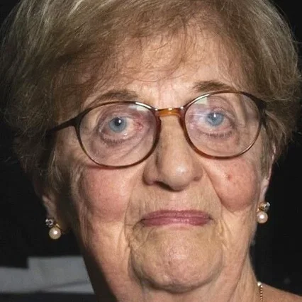  María Luisa Solá
