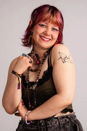  Maud Angelica Behn photo