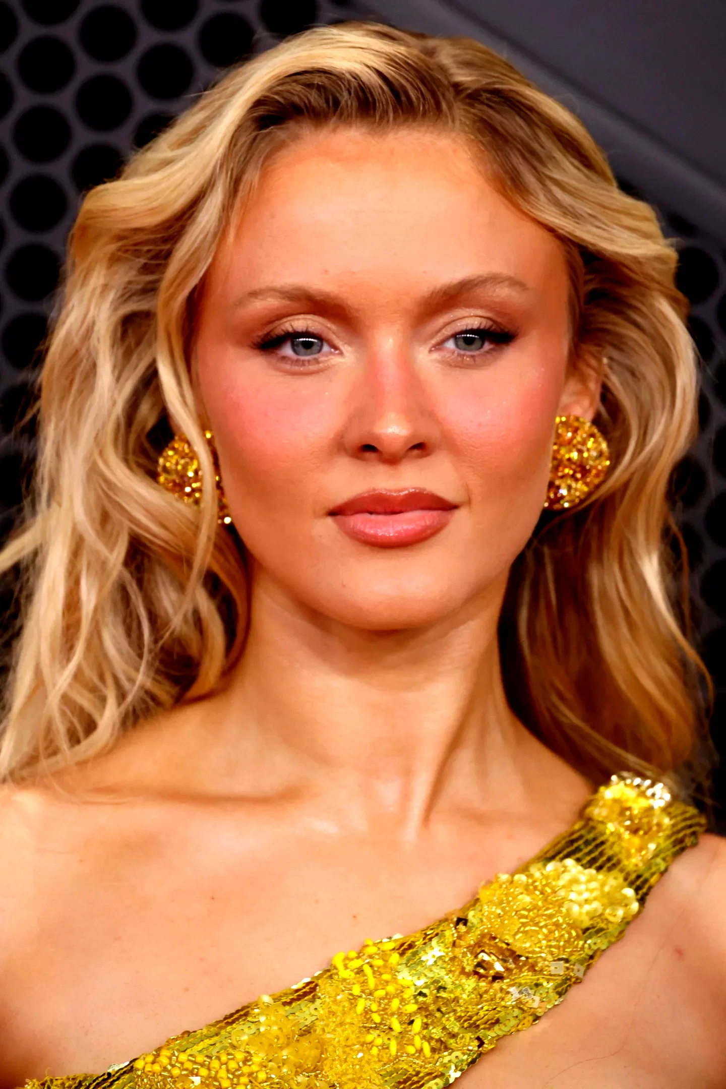  Zara Larsson