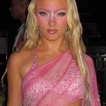  Zara Larsson