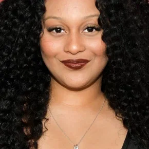Photo star :  Aliyah Royale