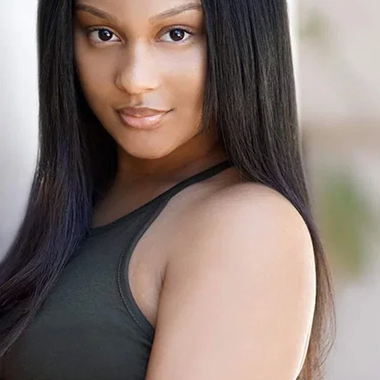 Aliyah Royale