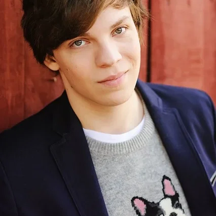  Nicholas Alexander