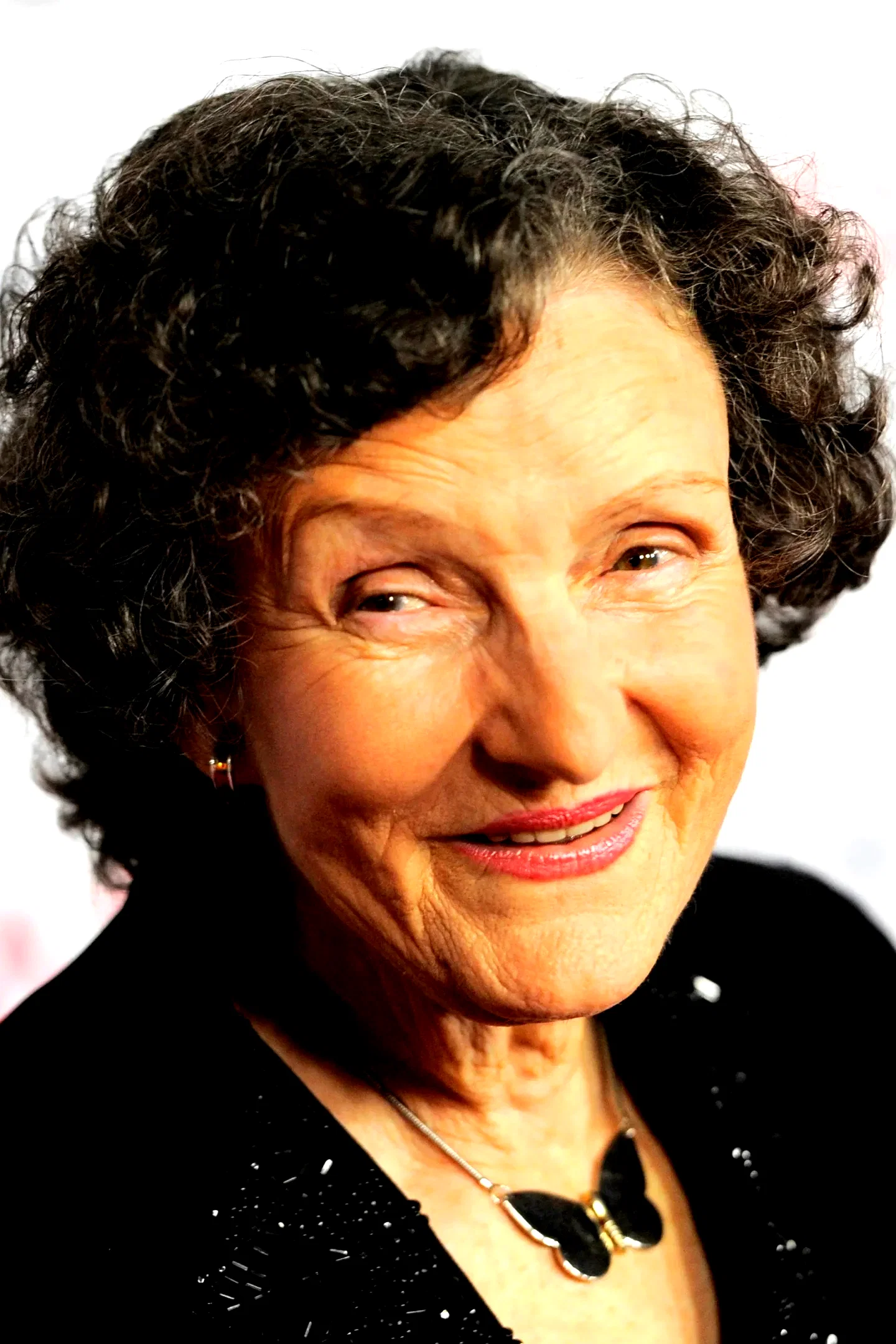  Angela McEwan