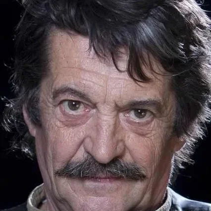  Balázs Galkó