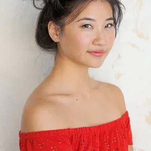  Michelle Farrah Huang