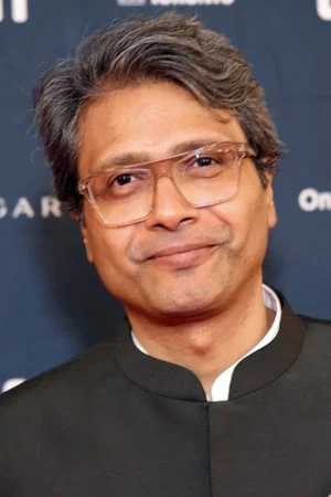  Nikhil Nagesh Bhat