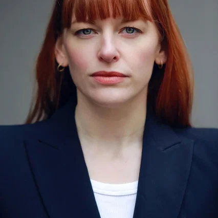  Pauline Nyrls
