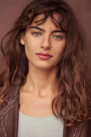  Nina Aboutajedyne photo