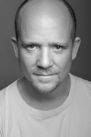  Richard Glover photo