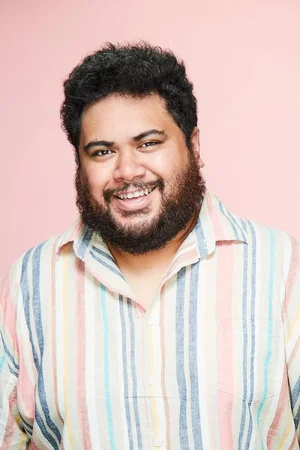  Lawrence Ola photo