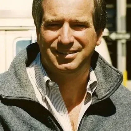  Charles E. Sellier Jr