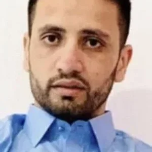  Amrullah Safi