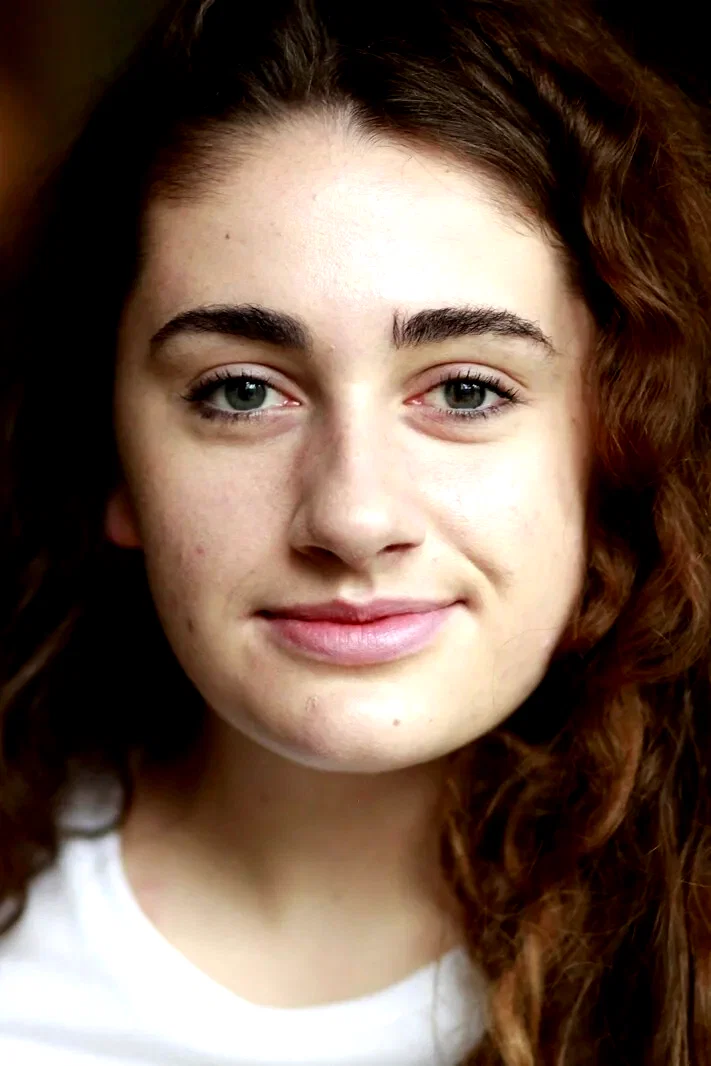  Rachel Sennott