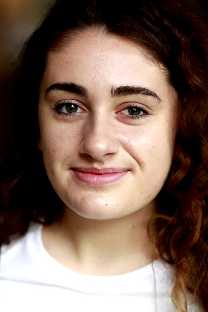  Rachel Sennott