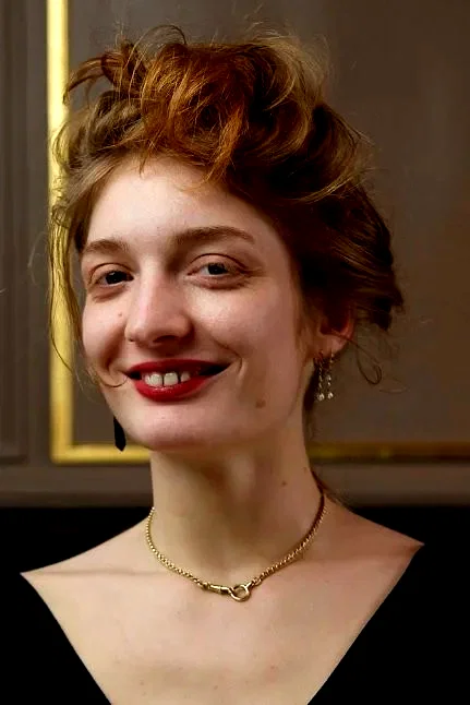  Ninon Borsei