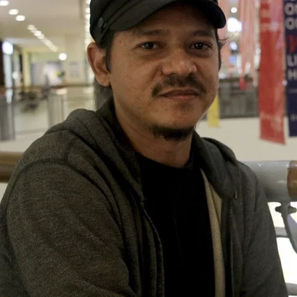  Emir Ezwan