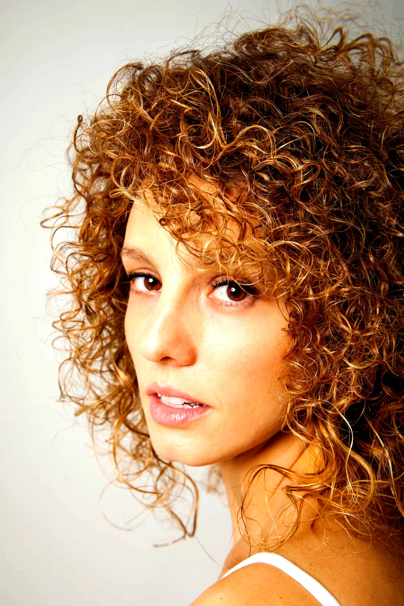 Esther Acebo