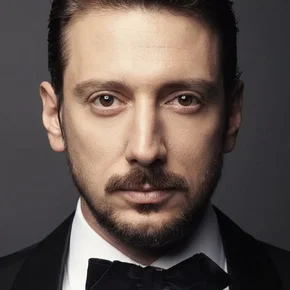 Photo star :  Engin Hepileri