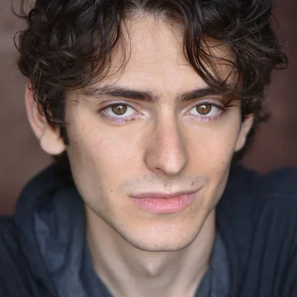  Lukas Jann