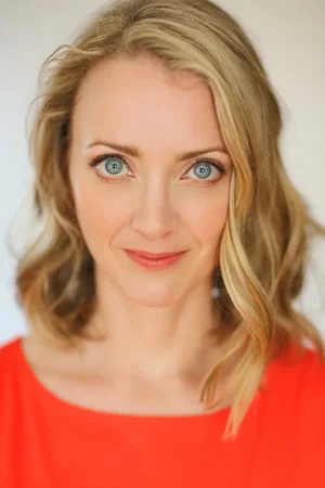  Lucy Davenport