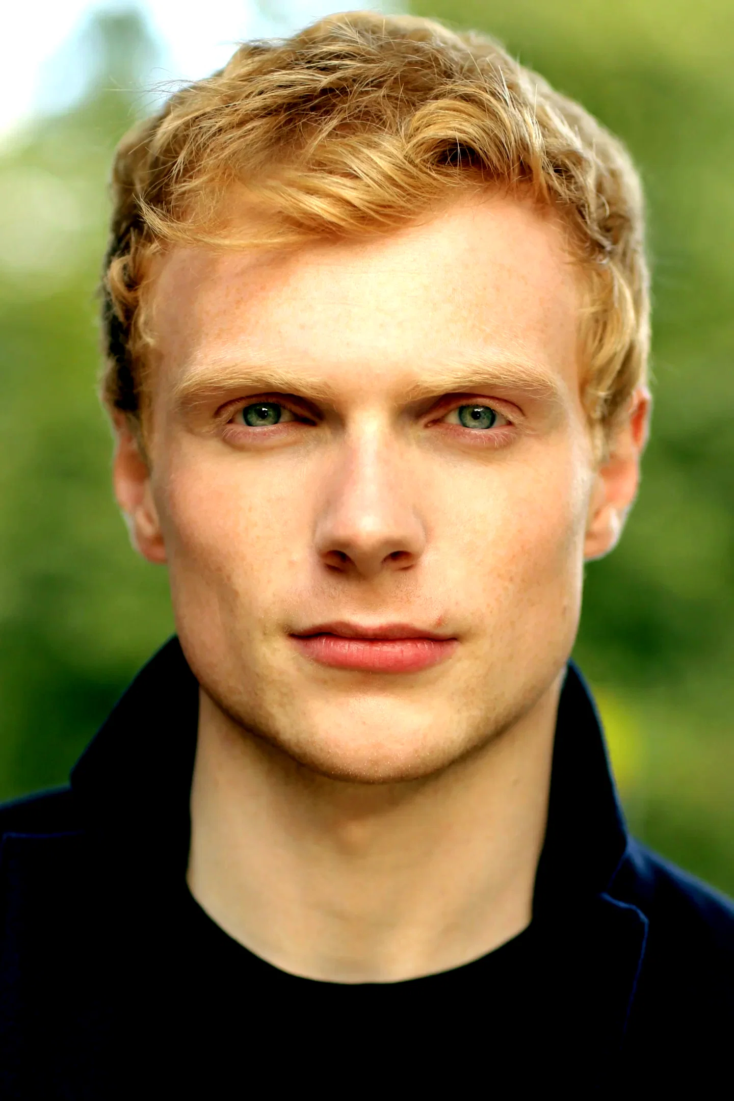  Charlie Field