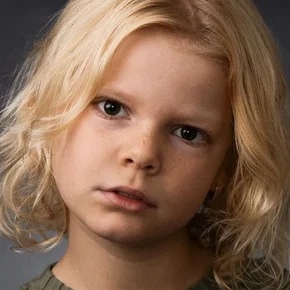 Photo star :  Ava Knox Martin