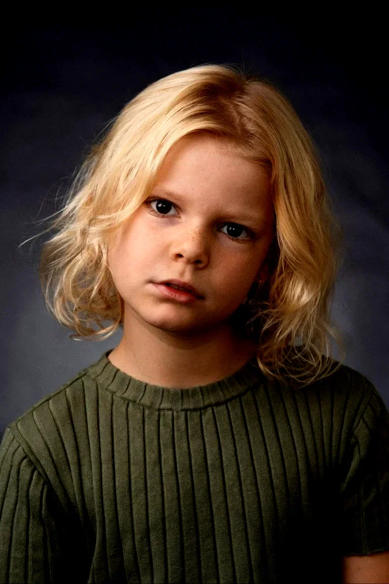  Ava Knox Martin