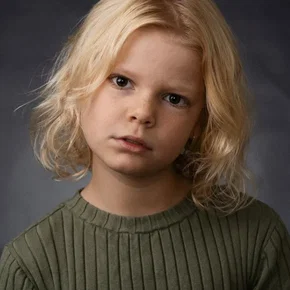 Photo star :  Ava Knox Martin