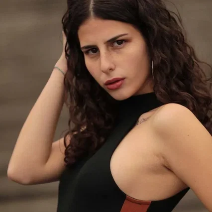  Nicole Rossi