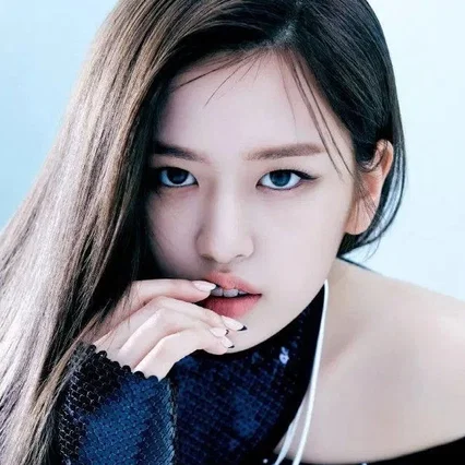  Anh Yu Jin