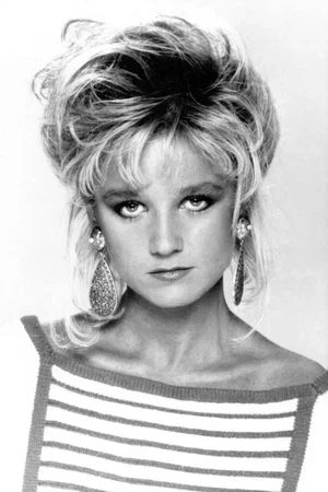  Lisa Maxwell