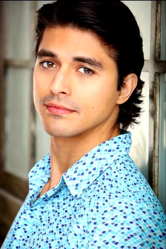  Alex Alegria