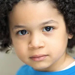 Photo star :  Ravi Cabot-Conyers