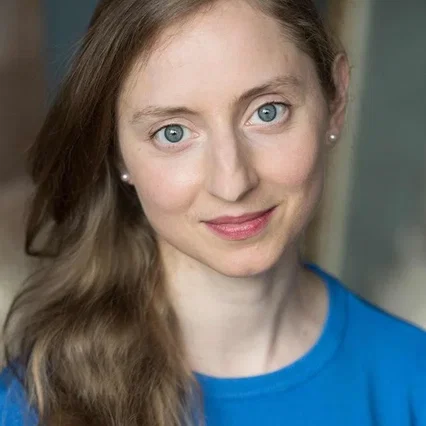  Cécile Dominjon