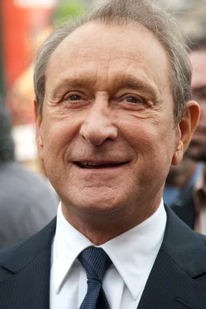  Bertrand Delanoë
