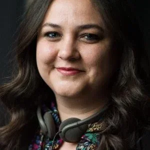  Maureen Bharoocha