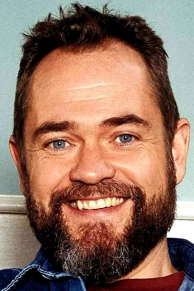  Esben Dalgaard