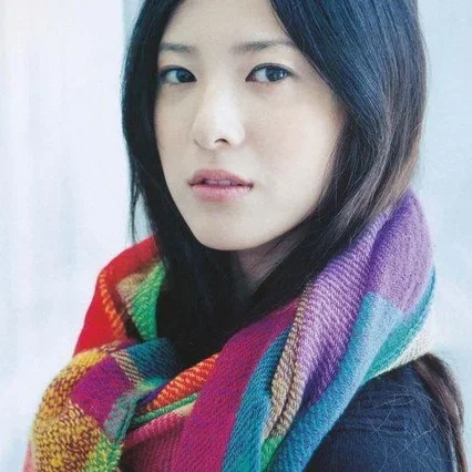  Yuriko Yoshitaka