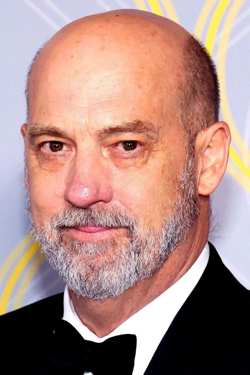 Anthony Edwards