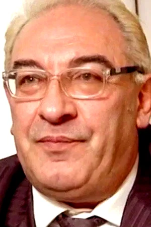  Roberto Malone