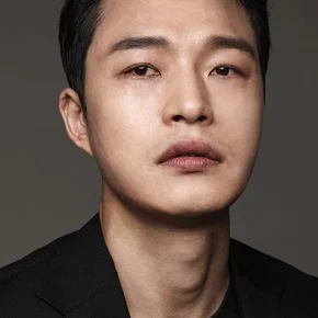 Photo star :  Lee Sung-woo