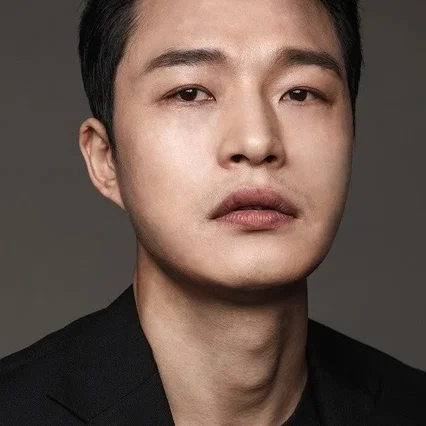  Lee Sung-woo