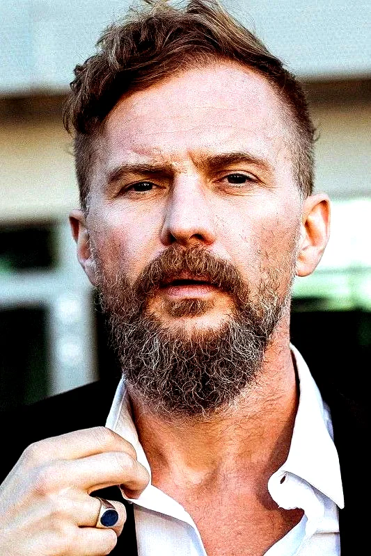  Tomasz Organek