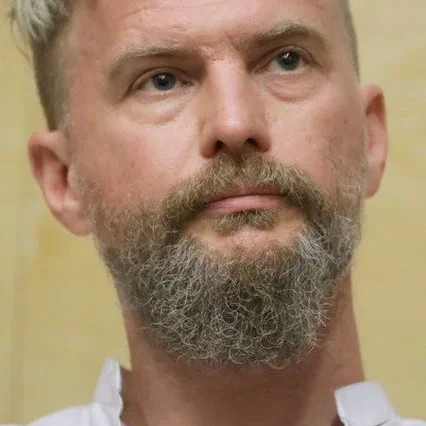  Tomasz Organek