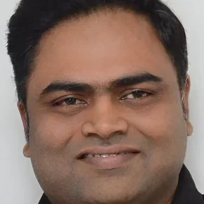 Photo star :  Vamsi Paidipally
