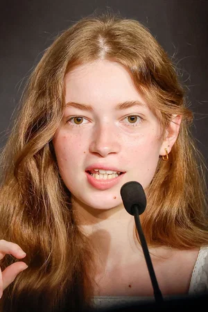  Ksenia Devriendt photo